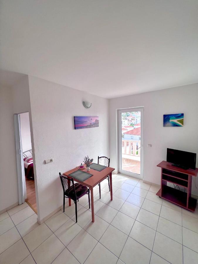 Apartments Mdk Kate Trogir Eksteriør billede